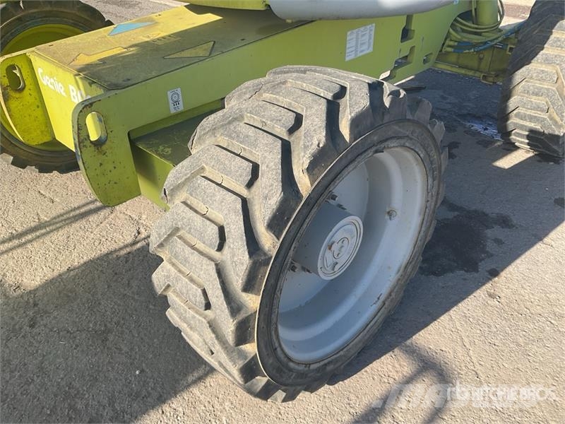 Genie Z45/25J 4WD Diesel Articulating Boom Lift رافعات سلة مفصلية