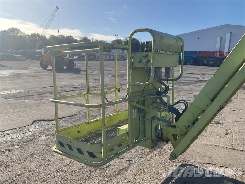 Genie Z45/25J 4WD Diesel Articulating Boom Lift رافعات سلة مفصلية