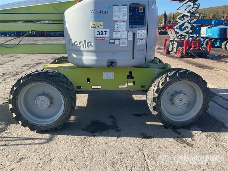 Genie Z45/25J 4WD Diesel Articulating Boom Lift رافعات سلة مفصلية