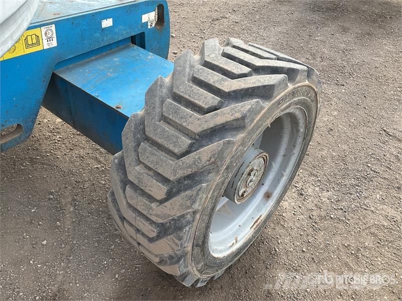 Genie Z4525J 4WD Diesel Articulating Boom Lift Gelenkteleskoparbeitsbühnen