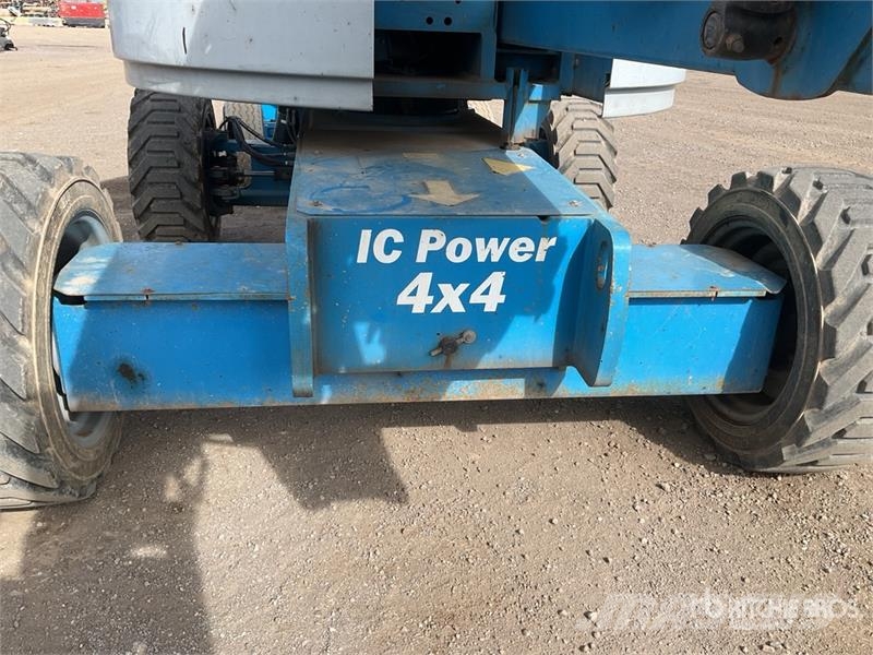 Genie Z4525J 4WD Diesel Articulating Boom Lift Gelenkteleskoparbeitsbühnen