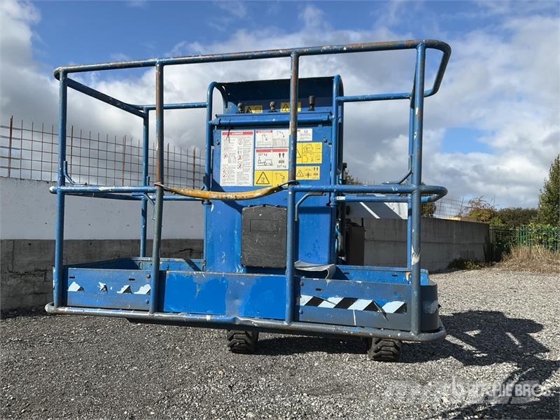 Genie Z4525J 4WD Diesel Articulating Boom Lift Karos emelők