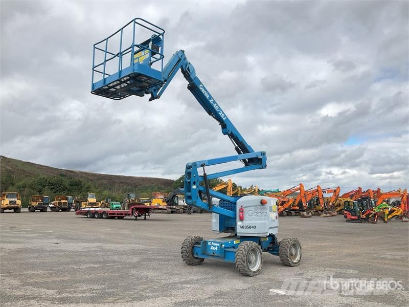 Genie Z4525J 4WD Diesel Articulating Boom Lift Gelenkteleskoparbeitsbühnen