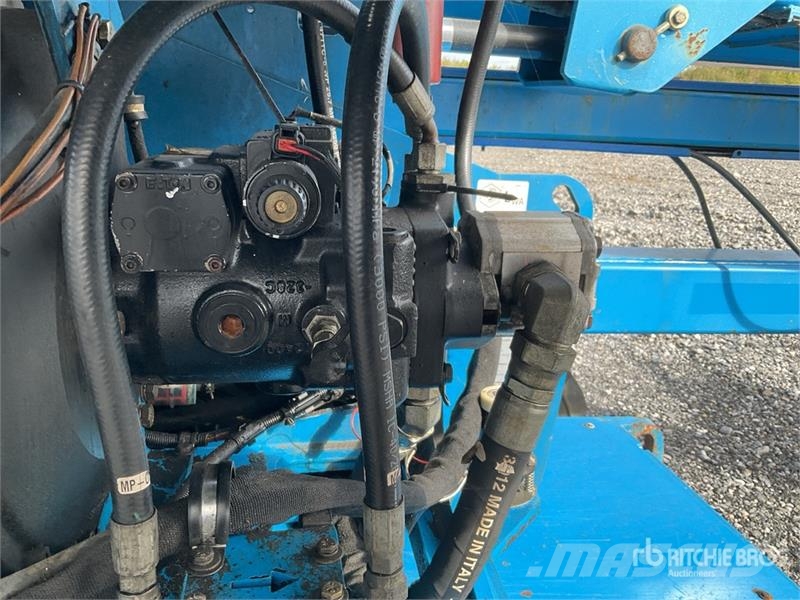 Genie Z4525J 4WD Diesel Articulating Boom Lift Karos emelők