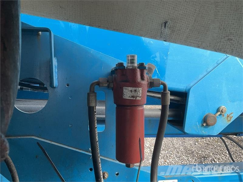 Genie Z4525J 4WD Diesel Articulating Boom Lift Karos emelők