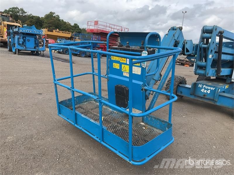 Genie Z4525J 4WD Diesel Articulating Boom Lift Gelenkteleskoparbeitsbühnen