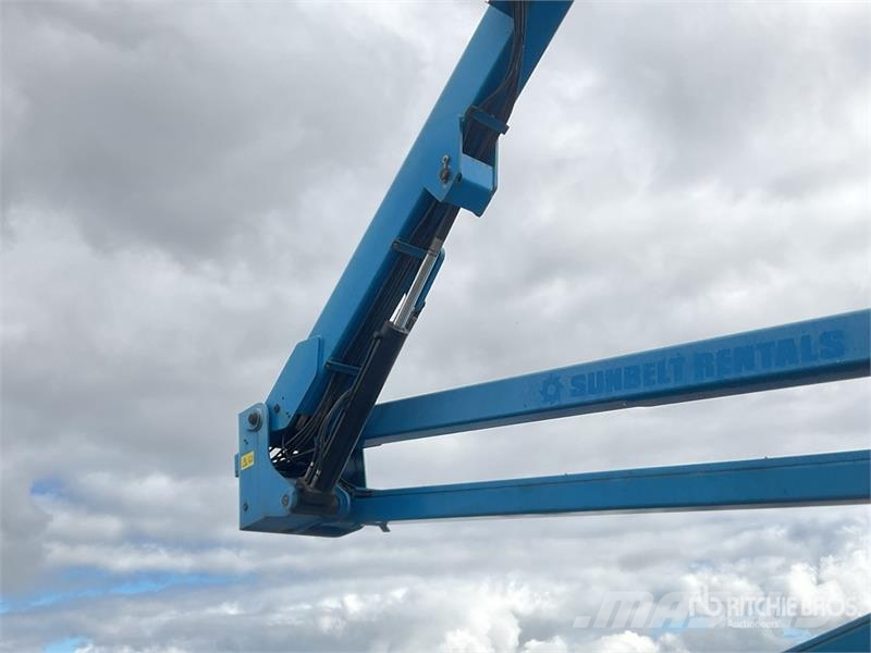Genie Z4525J 4WD Diesel Articulating Boom Lift Gelenkteleskoparbeitsbühnen