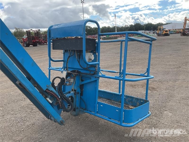 Genie Z4525J 4WD Diesel Articulating Boom Lift Gelenkteleskoparbeitsbühnen