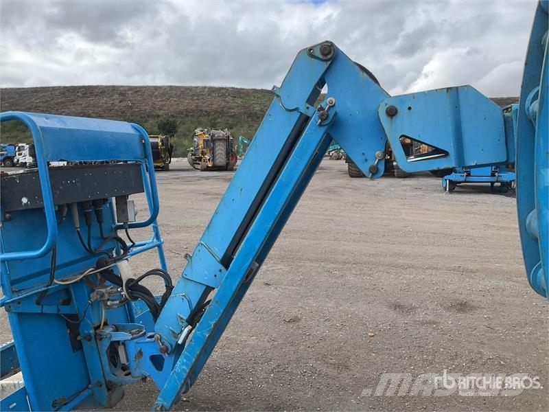 Genie Z4525J 4WD Diesel Articulating Boom Lift Gelenkteleskoparbeitsbühnen