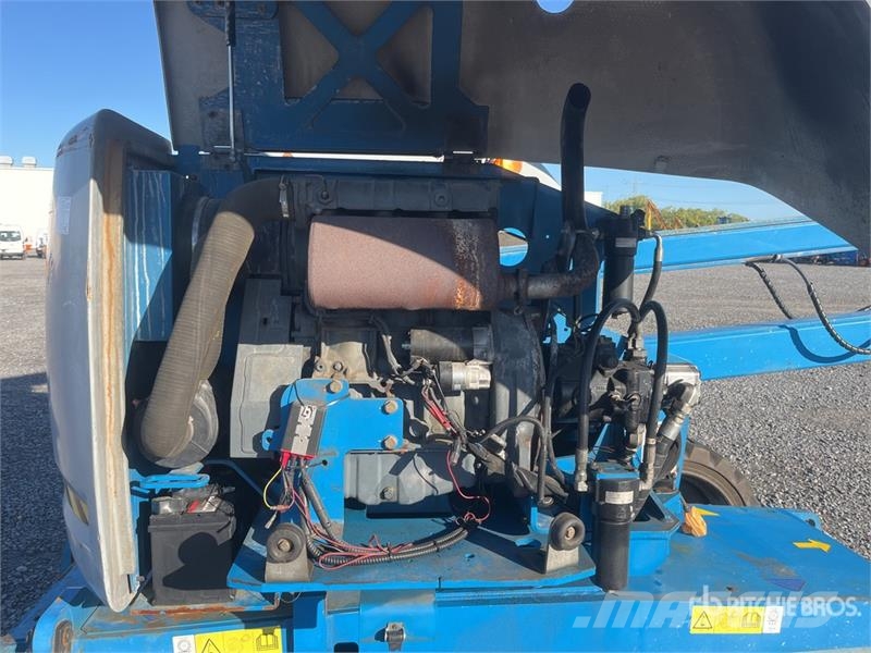 Genie Z51/30 4WD Diesel Articulating Boom Lift Knikarmhoogwerkers