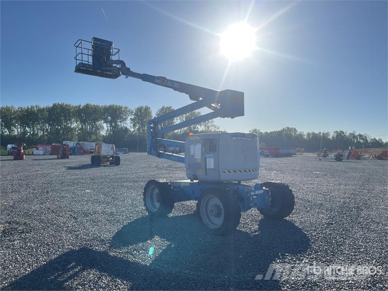 Genie Z51/30 4WD Diesel Articulating Boom Lift Knikarmhoogwerkers