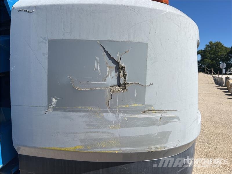 Genie Z60/37FE 4WD Hybrid Nacelle Articulee Articulating Bomliftar