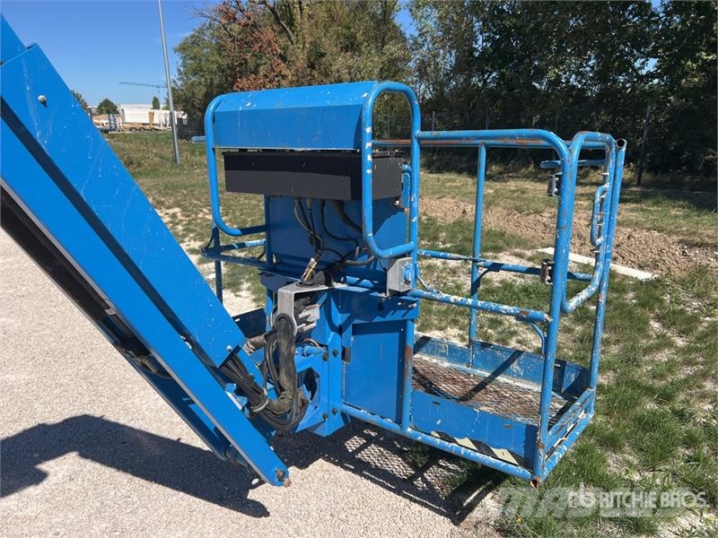 Genie Z60/37FE 4WD Hybrid Nacelle Articulee Articulating Bomliftar