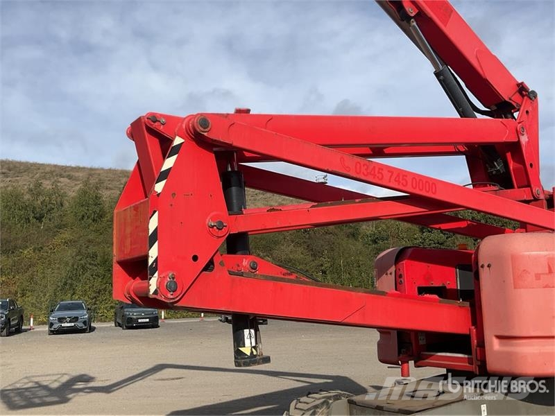 Genie Z60 4WD Diesel Articulating Boom Lift Zglobne dvižne ploščadi