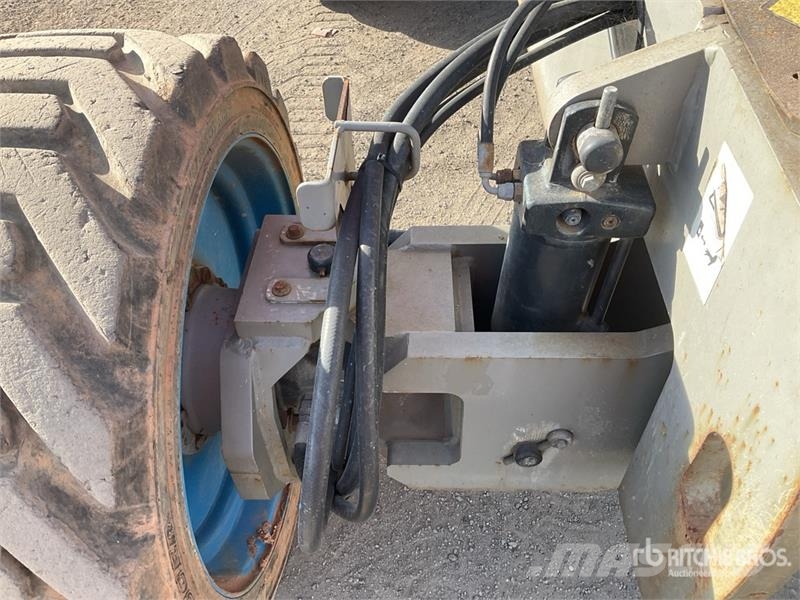 Genie Z60 4WD Diesel Articulating Boom Lift Zglobne dvižne ploščadi