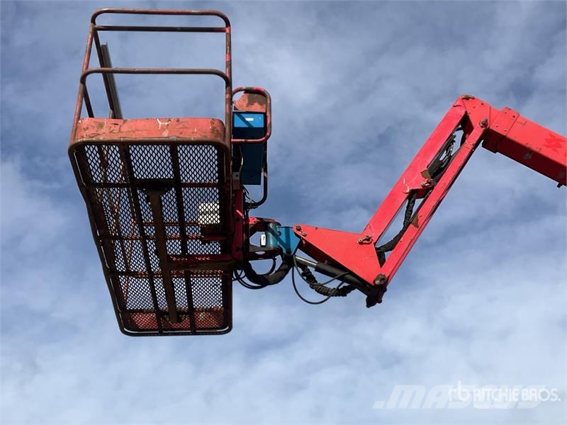 Genie Z60 4WD Diesel Articulating Boom Lift Zglobne dvižne ploščadi