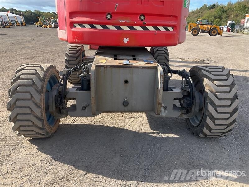 Genie Z60 4WD Diesel Articulating Boom Lift Zglobne dvižne ploščadi