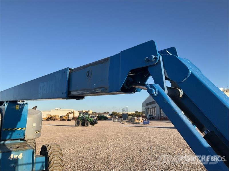 Genie Z80/60 4WD Diesel 26 mts Articulating Boom Lift Articulated boom lifts