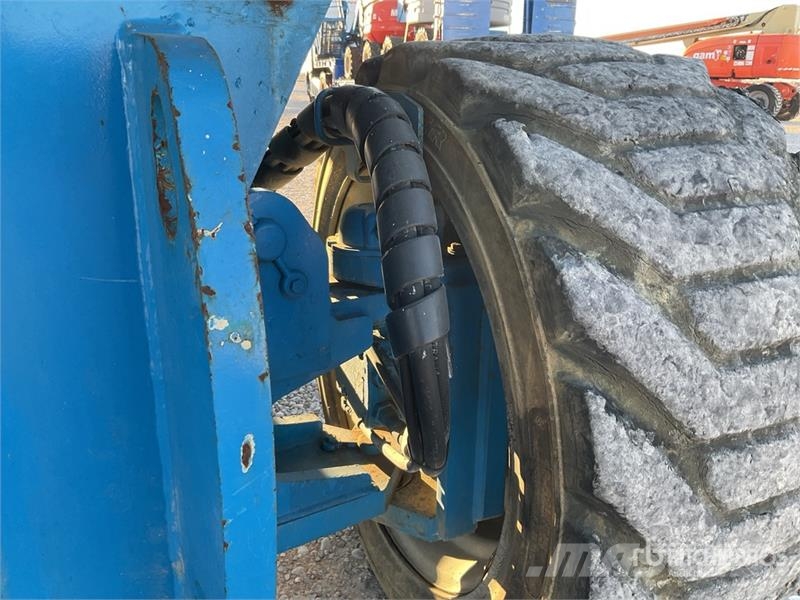 Genie Z80/60 4WD Diesel 26 mts Articulating Boom Lift Articulated boom lifts
