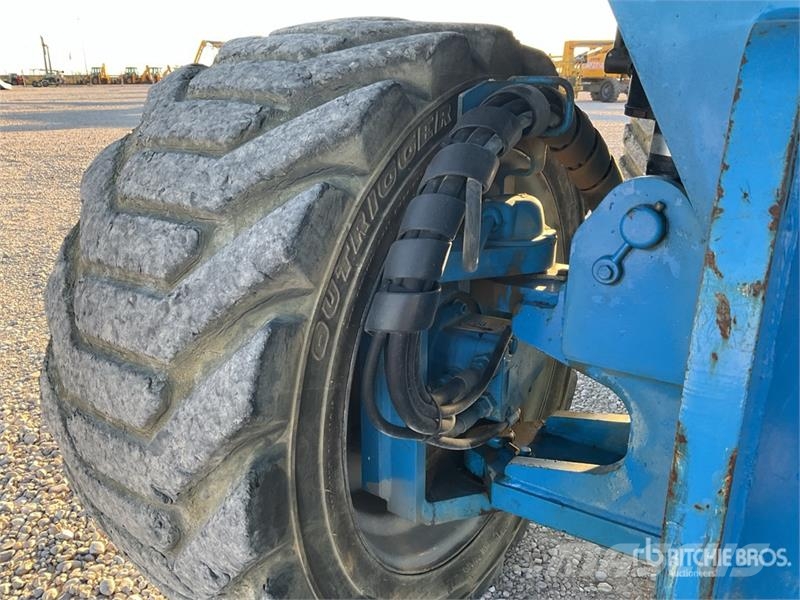 Genie Z80/60 4WD Diesel 26 mts Articulating Boom Lift Articulated boom lifts