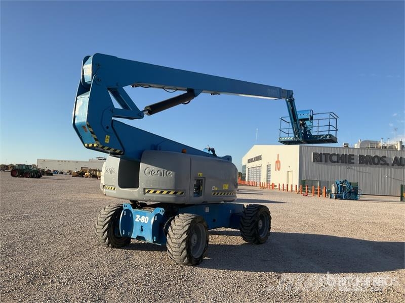 Genie Z80/60 4WD Diesel 26 mts Articulating Boom Lift Articulated boom lifts