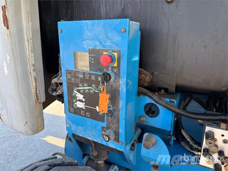 Genie Z80/60 Articulating Boom Lift (Inoperable) Körüklü personel platformları