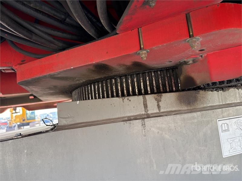 Genie Z80/60 Articulating Boom Lift Съчленени стрелови подемници