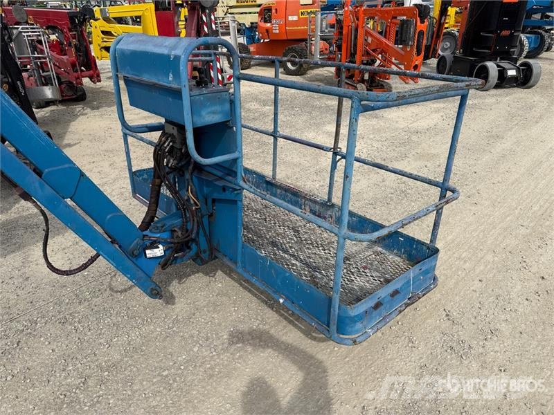 Genie Z80/60 Articulating Boom Lift Karos emelők