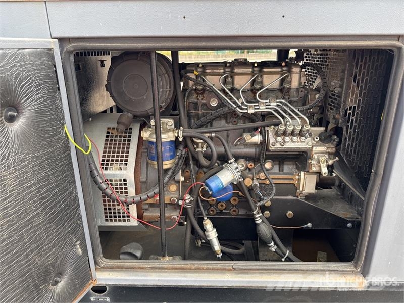 Genset MPM 16/400 SS-P 400 A Mobile Groupe De Soudure Eng Lasapparaten