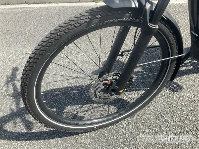 GiANT Anytour X Electric Bicycle مكونات أخرى