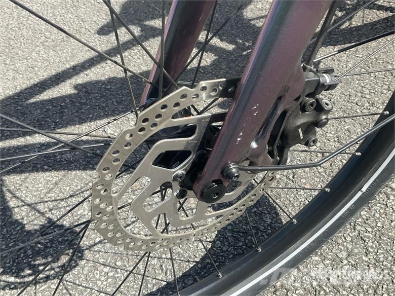 GiANT Diamant Electric Bicycle مكونات أخرى