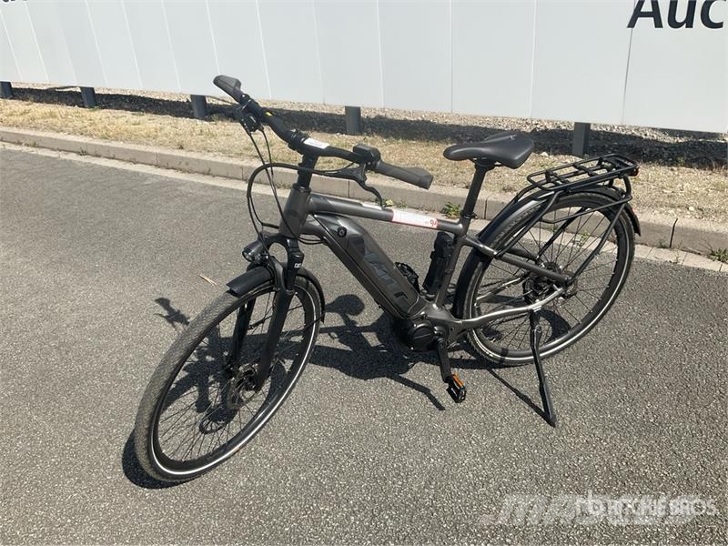 GiANT Explore E+3 Electric Bicycle مكونات أخرى