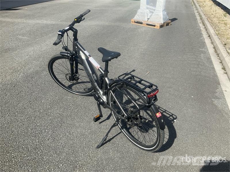 GiANT Explore E+3 Electric Bicycle مكونات أخرى