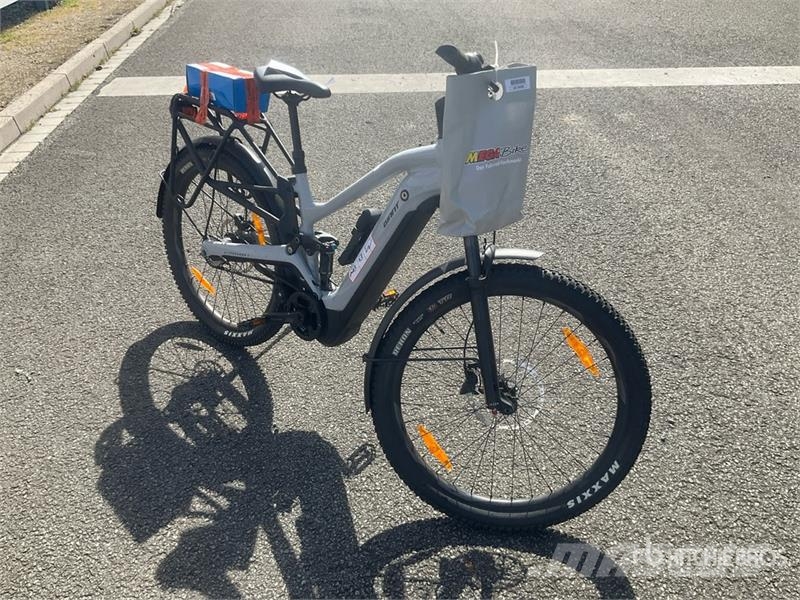 GiANT Stormguard E+2 Electric Bicycle مكونات أخرى