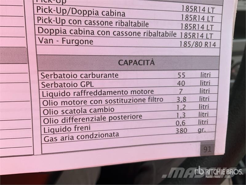 Giotti Victoria SRL Gladiator Top 4x2 Flatbed Truck (Unus Camiones plataforma