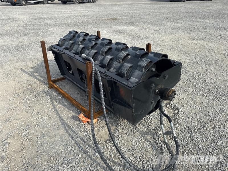 GIYI CW70 Skid Steer Compaction Wheel (Unused) Maszyny budowlane - Inne