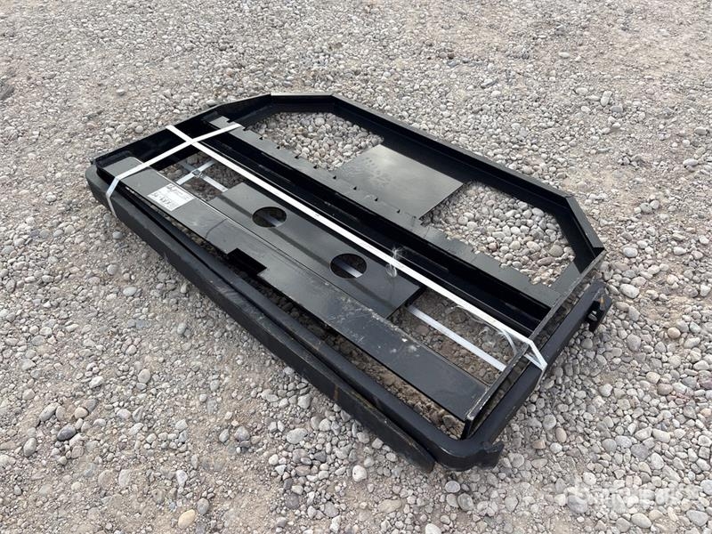  GIYI GY-FR47 Dingo Skid Steer Forks (Unused) Horquillas