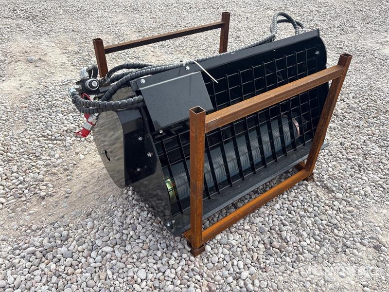 GIYI GY-M48 48 In Skid Steer Concrete Mixer (Unuse Polovne mešalice