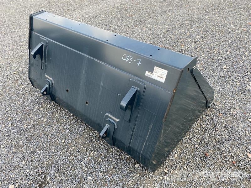 GM 160 Bucket (Unused) Diger tarim makinalari