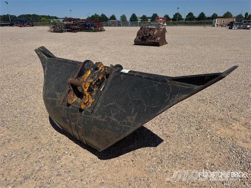  Godet M6 V- Ditching Excavator Bucket Buckets