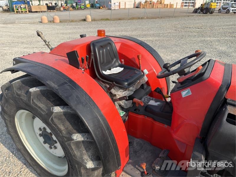 Goldoni Star100 4WD Tractor Traktory