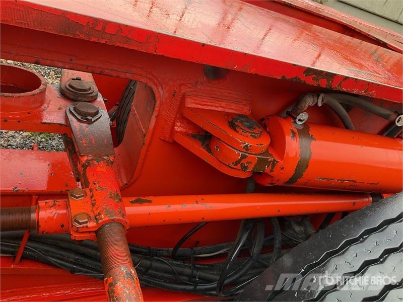 Gontrailer GL1105 Tri/A 110 Ton Step Deck Trailer Прочие прицепы