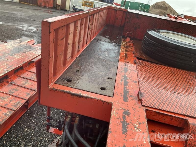 Gontrailer GL1105 Tri/A 110 Ton Step Deck Trailer Прочие прицепы
