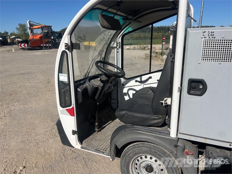 Goupil G3 4x2 Camionnette Benne Electrique Utility Vehicl 多用途機械