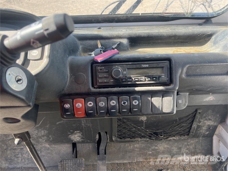 Goupil G3 4x2 Vehicule Utilitaire Electrique Utility Vehi Maquinaria para servicios públicos