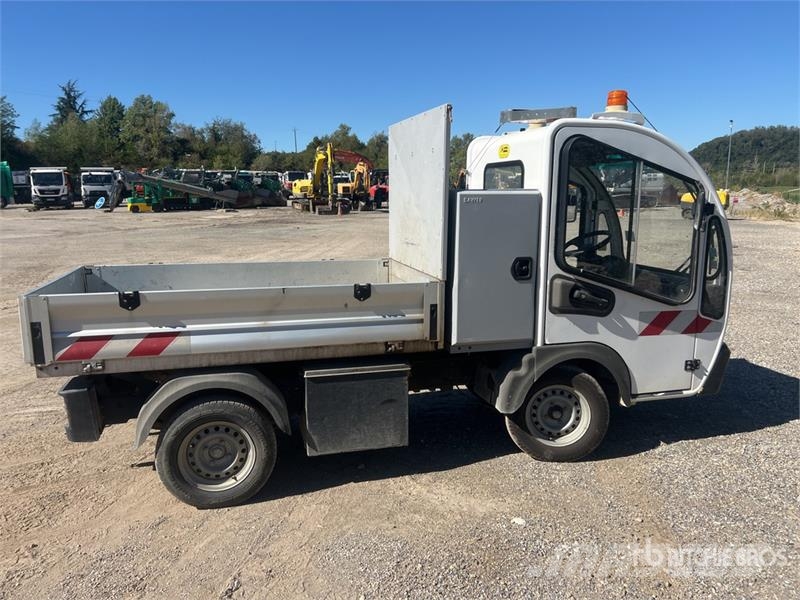 Goupil G3 4x2 Vehicule Utilitaire Electrique Utility Vehi ماكينات منفعة عامة