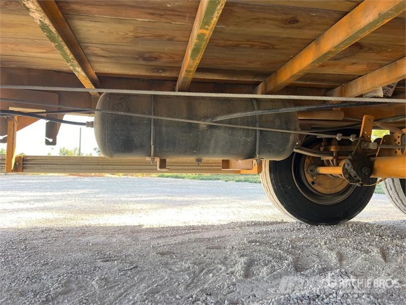 Gourdon PE80 T/A Remorque Plateau 2 Essieux Flatbed Traile Vlakke laadvloer