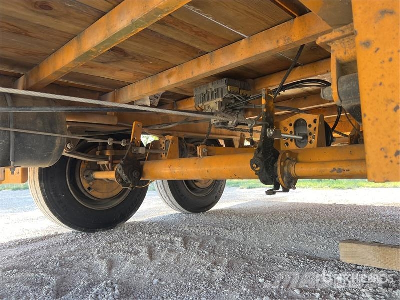 Gourdon PE80 T/A Remorque Plateau 2 Essieux Flatbed Traile Vlakke laadvloer