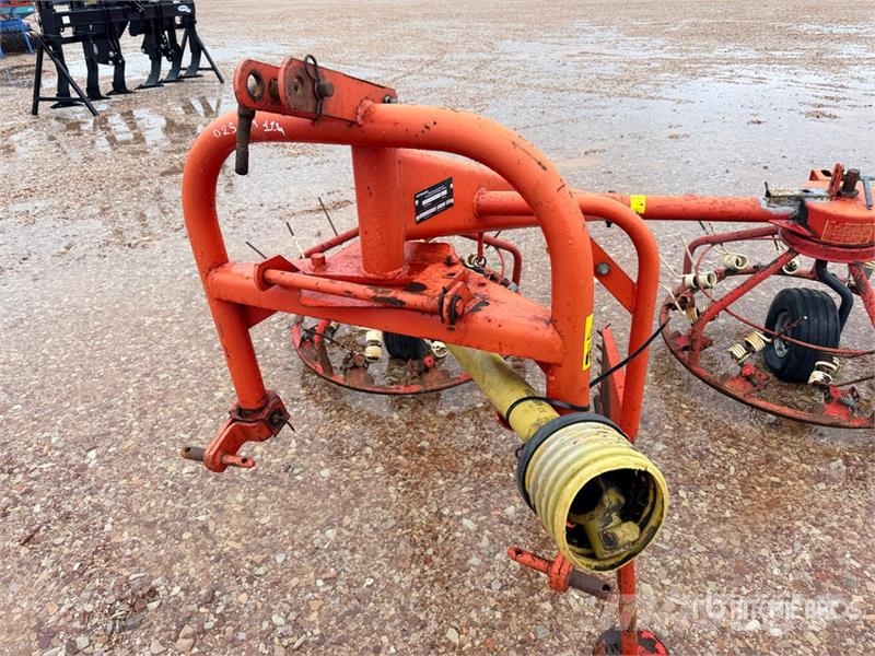 Greenland Haybob 300 3000 mm 3-Point 2 Wheel Hay Tedder مكابس وميبسات التبن