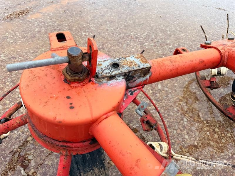 Greenland Haybob 300 3000 mm 3-Point 2 Wheel Hay Tedder مكابس وميبسات التبن
